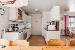 https://storage.googleapis.com/homestra-images/property-image-b211b0b3-63c1-4bf5-9607-fd030e655d7c-1748517112.jpg