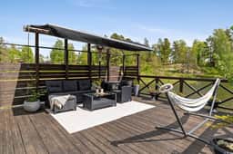 https://storage.googleapis.com/homestra-images/property-image-b4b0205a-30b7-449a-8544-99145e933e8c-1750018606.jpg