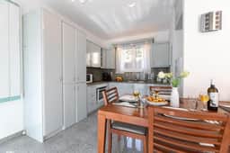 https://storage.googleapis.com/homestra-images/property-image-b542221a-543a-4a84-9711-f31b5861d991-1786906475.jpg