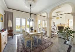 https://storage.googleapis.com/homestra-images/property-image-b5b18de5-7753-49f5-971d-952bcc1221a3-1788702183.jpg