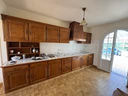 https://storage.googleapis.com/homestra-images/property-image-b668ee7c-6e91-4cec-b068-3a46bb6bc07b-1777761958.jpg