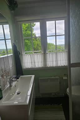 https://storage.googleapis.com/homestra-images/property-image-b7169e93-32f8-4334-9884-a0e7639295bb-1752176201.jpg