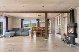 https://storage.googleapis.com/homestra-images/property-image-b84e3c39-edf6-43e5-b2bc-e3e6333e7d85-1749666339.jpg