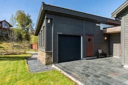 https://storage.googleapis.com/homestra-images/property-image-b8e79fff-6334-45ee-8f47-366d3e7a5b89-1746340371.jpg