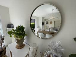 https://storage.googleapis.com/homestra-images/property-image-b9e4327d-839a-4ebf-8ca2-d963e938ecb3-1749394569.jpg