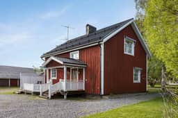 https://storage.googleapis.com/homestra-images/property-image-ba3cf7fa-942c-4acb-ab01-bea27c824650-1749059394.jpg