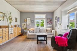 https://storage.googleapis.com/homestra-images/property-image-ba5e45d6-4f84-4b43-8824-8f7ff9de2773-1750519511.jpg