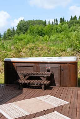https://storage.googleapis.com/homestra-images/property-image-ba77efef-3704-42ce-b6c3-3c8323278dd4-1752945497.jpg