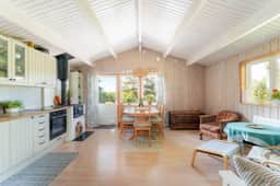 https://storage.googleapis.com/homestra-images/property-image-ba86a623-d378-41e3-9cec-facdea161f24-1752000065.jpg