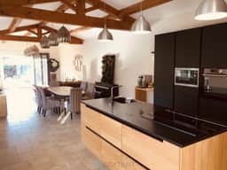 https://storage.googleapis.com/homestra-images/property-image-bbc0c8be-9155-4bea-a51f-276db8b13139-1748777574.jpg
