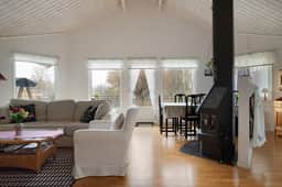 https://storage.googleapis.com/homestra-images/property-image-bc101d86-3e17-4716-acd9-9c82ec5c7c29-1750788726.jpg