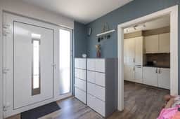 https://storage.googleapis.com/homestra-images/property-image-bd195317-4482-40d4-bb07-c8156cf549bb-1748892341.jpg