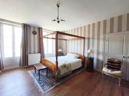 https://storage.googleapis.com/homestra-images/property-image-c2a4cfb6-a857-44a3-b8e0-84365d6d5b8a-1792864422.jpg