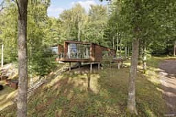 https://storage.googleapis.com/homestra-images/property-image-c37aadff-d340-46cc-9298-47d19d23b8ed-1784456021.jpg