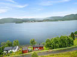 https://storage.googleapis.com/homestra-images/property-image-c597b774-d48d-4555-b61d-e0debdc4bd44-1784455883.jpg