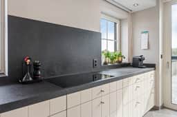https://storage.googleapis.com/homestra-images/property-image-c85f9a82-6664-4557-8048-610d6cdf854e-1760986317.jpg