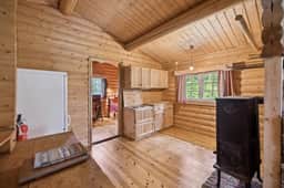 https://storage.googleapis.com/homestra-images/property-image-c945eebd-3efc-4455-b325-0c87a402a6c8-1752176314.jpg