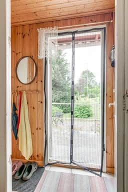 https://storage.googleapis.com/homestra-images/property-image-c9968456-5c5d-4f05-991f-bc006d7d1c82-1752945456.jpg