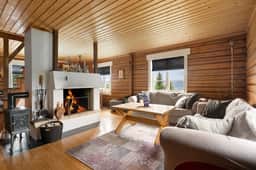 https://storage.googleapis.com/homestra-images/property-image-ca26f448-f59d-40f4-9dda-2bd1173bd1b6-1753905686.jpg