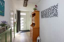 https://storage.googleapis.com/homestra-images/property-image-ca6a3411-70dc-4477-b2f1-393adf0ff196-1747332199.jpg