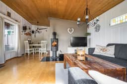 https://storage.googleapis.com/homestra-images/property-image-cb565cdf-9a08-46bd-a146-d7f746d8d054-1747160000.jpg
