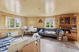 https://storage.googleapis.com/homestra-images/property-image-cc58570f-39f1-4b7b-909c-365243cdc299-1753905747.jpg