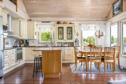 https://storage.googleapis.com/homestra-images/property-image-ccf3a965-10bd-40ee-907b-0a97211b2ade-1784455976.jpg