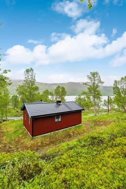 https://storage.googleapis.com/homestra-images/property-image-cd7cda54-489a-4c60-9e21-50dda61005ae-1786908054.jpg
