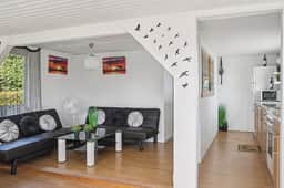 https://storage.googleapis.com/homestra-images/property-image-cd9ab9de-eeef-4fc6-b987-12766802dd21-1757015555.jpg