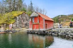 https://storage.googleapis.com/homestra-images/property-image-cdfedd5b-d66a-4f09-81ba-418f2dc23c34-1777582232.jpg
