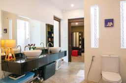 https://storage.googleapis.com/homestra-images/property-image-d0256dda-702c-4ec6-bfe4-c42c1e001c6a-1792865526.jpg