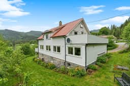 https://storage.googleapis.com/homestra-images/property-image-d0357ee4-7bce-4dec-b498-fed5d701030b-1750784988.jpg