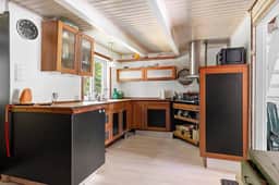 https://storage.googleapis.com/homestra-images/property-image-d09eb707-3624-4822-a84b-2ad95f0d7676-1752002098.jpg