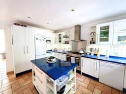 https://storage.googleapis.com/homestra-images/property-image-d0d71de9-347b-43d2-ae40-06296a8a9065-1753463682.jpg