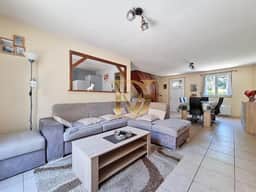 https://storage.googleapis.com/homestra-images/property-image-d4d73c7d-49f2-4513-9664-c81f2b9b5203-1751795473.jpg
