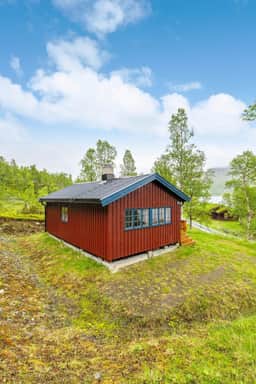 https://storage.googleapis.com/homestra-images/property-image-d82d9278-c1e5-4ff3-b9e3-e2d0d28b5b32-1786908055.jpg