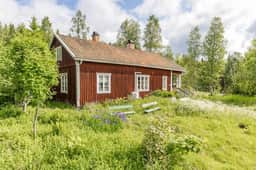 https://storage.googleapis.com/homestra-images/property-image-d97e0f36-04b4-49eb-8d25-4a06f3b4796c-1752176238.jpg