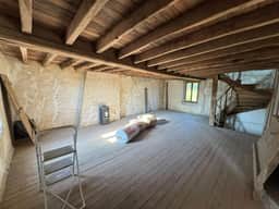 https://storage.googleapis.com/homestra-images/property-image-def7ca68-6969-4d7a-af6b-39eb834ff4d8-1760869748.jpg