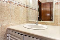 https://storage.googleapis.com/homestra-images/property-image-e04b862a-4453-468a-adb7-a67c591bcb25-1792864403.jpg
