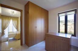 https://storage.googleapis.com/homestra-images/property-image-e06f1d58-14ed-4ceb-954f-4968cef4ed6f-1749399383.jpg