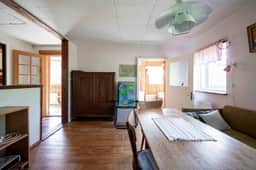https://storage.googleapis.com/homestra-images/property-image-e10abb48-a412-4865-9bdd-f9563c24d828-1749246202.jpg