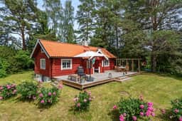 https://storage.googleapis.com/homestra-images/property-image-e286c111-3755-43e4-bd70-b71519ddd20f-1752945463.jpg