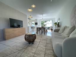 https://storage.googleapis.com/homestra-images/property-image-e2d48634-e59c-43b1-b906-12d3f8bfa08a-1749394569.jpg