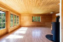 https://storage.googleapis.com/homestra-images/property-image-e30fdcc3-47e4-454c-86e8-5b6032d72148-1750784998.jpg