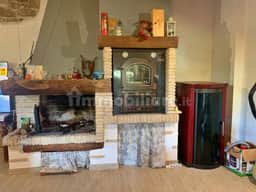 https://storage.googleapis.com/homestra-images/property-image-e322899b-d6f5-4e6e-93a4-970c9b57efac-1760633404.jpg