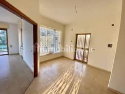 https://storage.googleapis.com/homestra-images/property-image-e343f572-ec48-4c3a-bfe1-16cdf743990f-1752340338.jpg