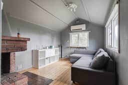 https://storage.googleapis.com/homestra-images/property-image-e513732f-5c01-47c1-a85d-21791d118293-1758452820.jpg