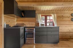 https://storage.googleapis.com/homestra-images/property-image-e6127a88-c7cb-4694-aa38-750b14abf37f-1754735014.jpg