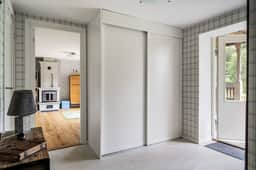 https://storage.googleapis.com/homestra-images/property-image-e740d554-8e06-48c8-955a-d9eb842151f4-1755283739.jpg
