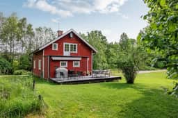 https://storage.googleapis.com/homestra-images/property-image-e78b1130-4f1c-4d62-a0d2-3d9446ecf76d-1752000091.jpg